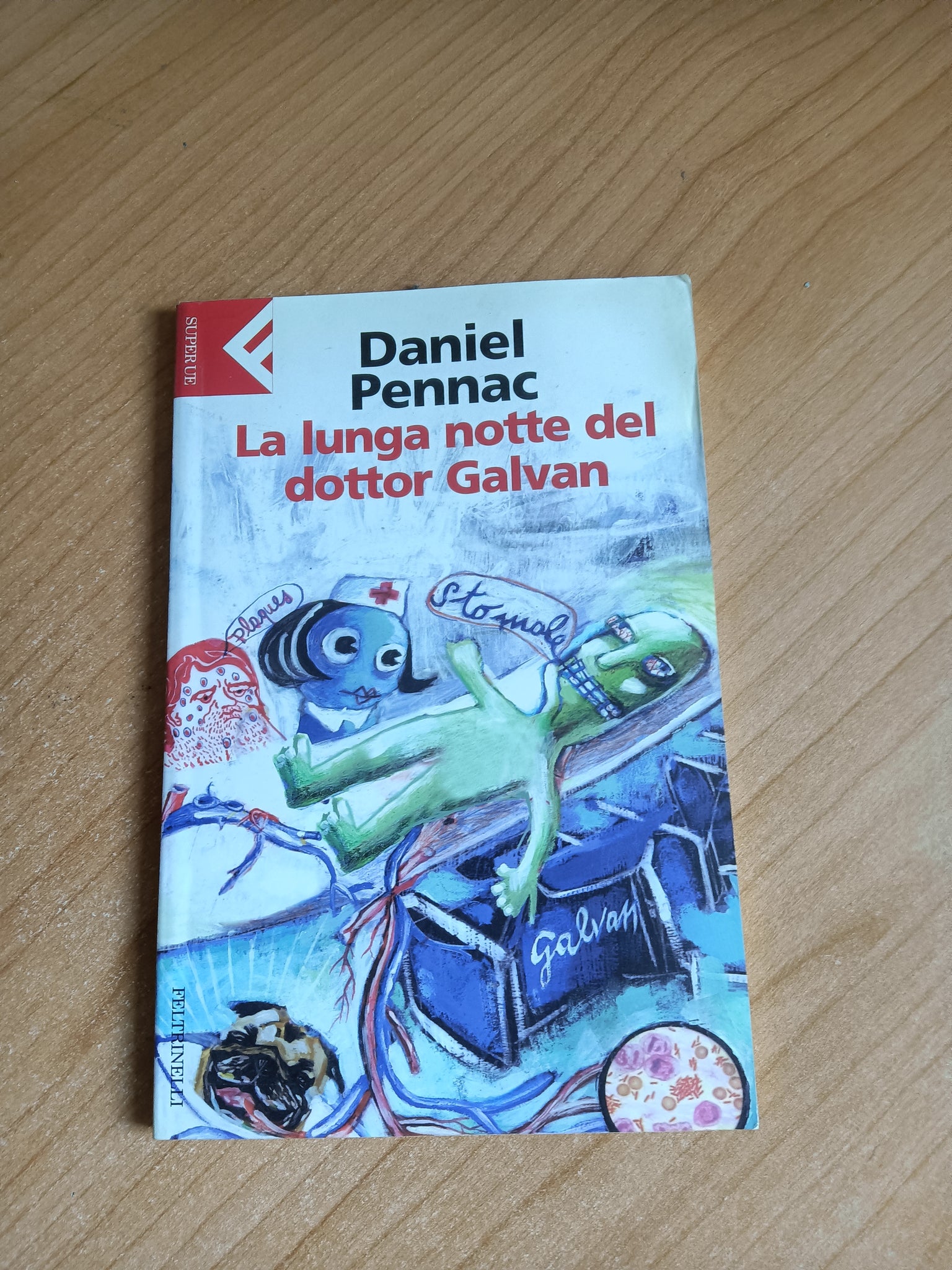 La lunga notte del dottor Galvan | Daniel Pennac - Feltrinelli