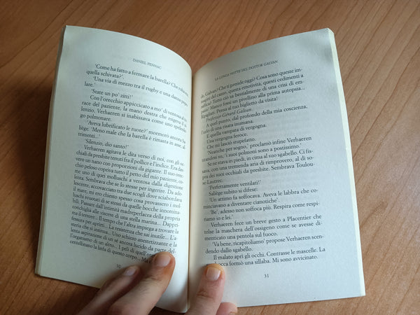La lunga notte del dottor Galvan | Daniel Pennac - Feltrinelli