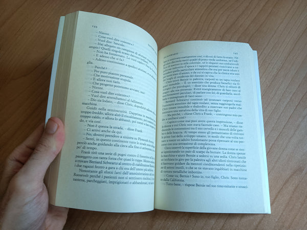 Gli Schwartz | Matthew Sharpe - Einaudi