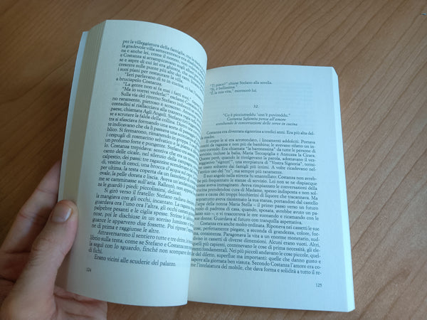 La zia marchesa | Simonetta Agnello Hornby - Feltrinelli