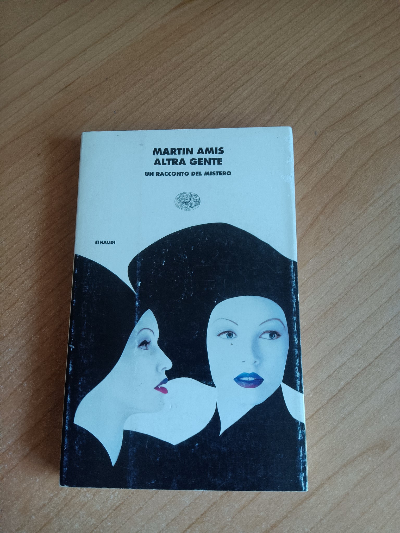 Altra gente. Un racconto del mistero | Martin Amis - Einaudi