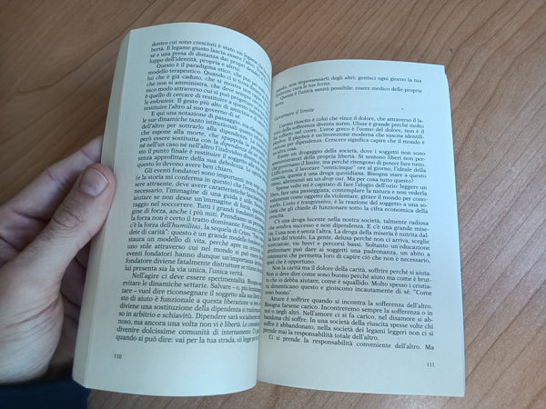 Stare al mondo. Escursioni nel tempo presente | Salvatore Natoli - Feltrinelli