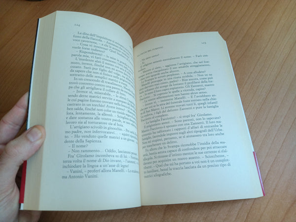 Il marchio dell’inquisitore | Marcello Simoni - Einaudi