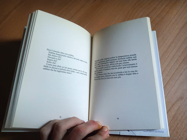 Musica nella casa accanto | Giovanni Mariotti - Mondadori