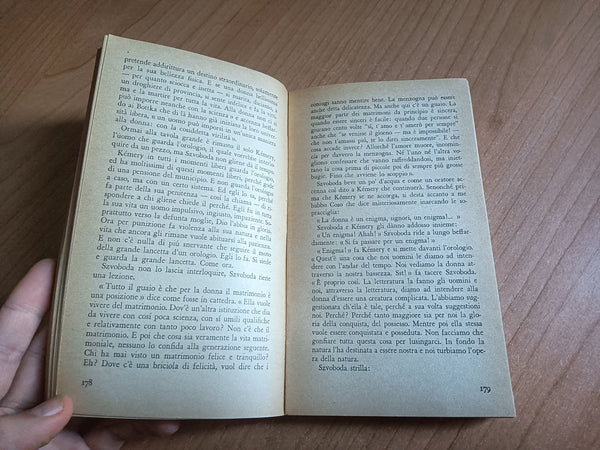 Qualcuno bussa | Torok Sandor - Bompiani