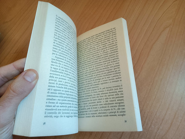 La democrazia del socialismo | Rodolfo Morandi - Einaudi