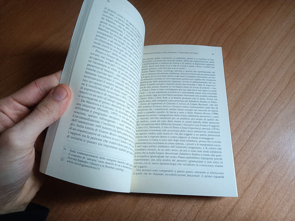 Il silenzio della terra. Sociologia postcoloniale, realtà aborigene e l’importanza del luogo | Connell; Corradi