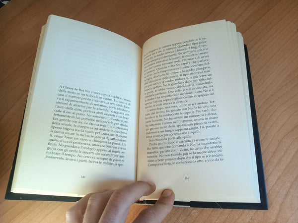 Gli effetti secondari dei sogni | Delphine De Vigan - Mondadori