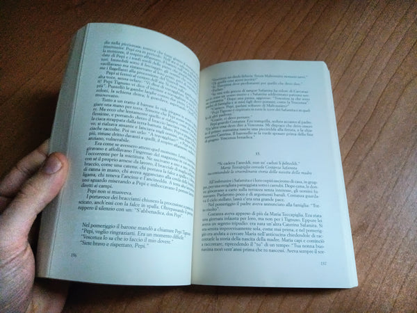 La zia marchesa | Simonetta Agnello Hornby - Feltrinelli