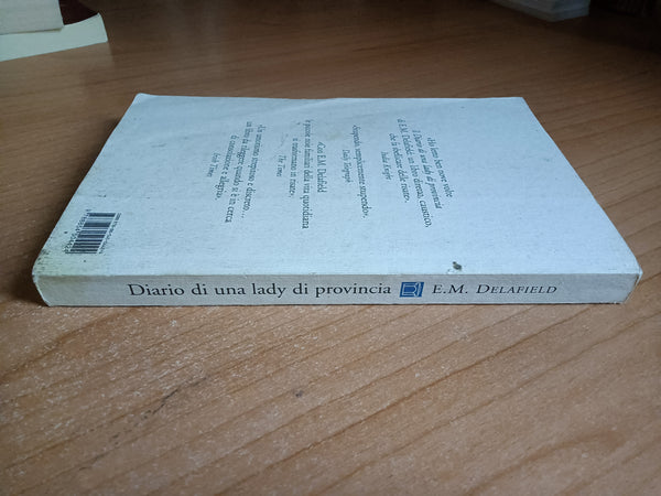 Diario di una lady di provincia | E. M. Delafield - Neri Pozza