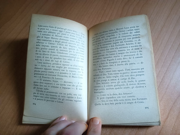 Le terre del Sacramento | Francesco Jovine - Einaudi