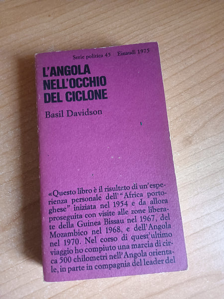 L’angola nell’occhio del ciclone | Basil Davidson - Einaudi