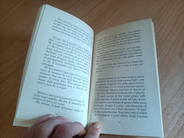 In nome della madre | Erri De Luca - Feltrinelli