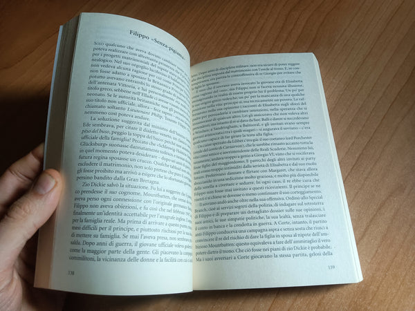Intramontabile elisabetta | Antonico Caprarica