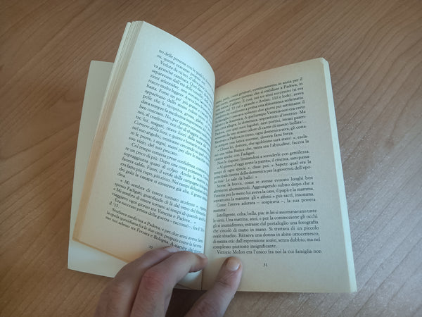 Gli occhiali d’oro | Giorgio Bassani - Mondadori
