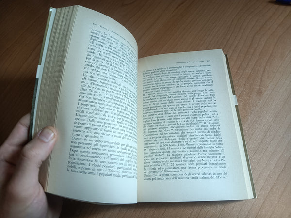 Popolo e movimenti popolari nell’italia del ’300 e ’400 | Victor Rutenburg - Mulino