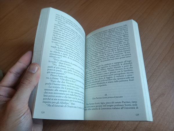 La Mennulara | Simonetta Agnello Hornby - Feltrinelli