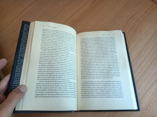 Il lupo e il filosofo. Lezioni di vita dalla natura selvaggia | Mark Rowlands - Mondadori