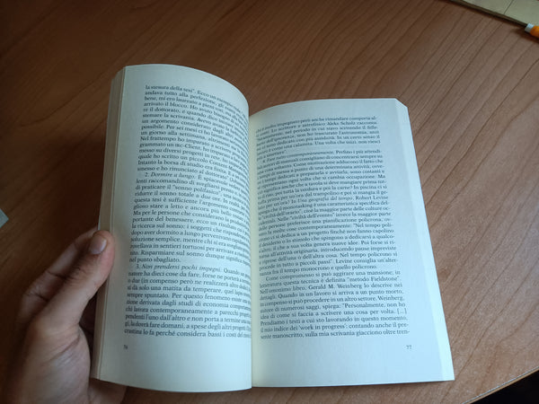 Il libro dei pigri felici | Kathrin Passig, Sascha Lobo - Feltrinelli