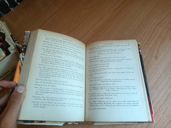 Maschere nude Volume secondo | Luigi Pirandello - Mondadori