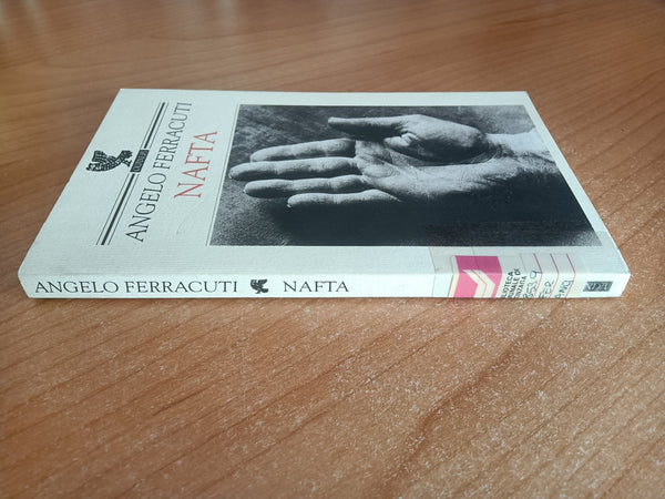 Nafta | Ferracuti Angelo - Guanda