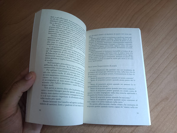 Fiducia e sfiducia. Imparare dalle delusioni della vita | Krishnananda Amana - Feltrinelli