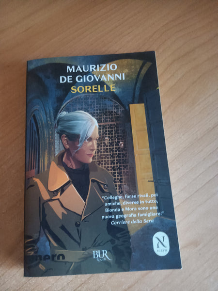 Sorelle. Una storia di Sara | Maurizio de Giovanni - Rizzoli