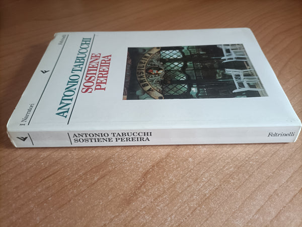 Sostiene Pereira | Antonio Tabucchi - Feltrinelli