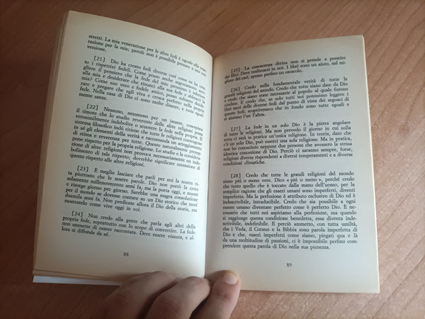Antiche come le montagne | Gandhi - Mondadori