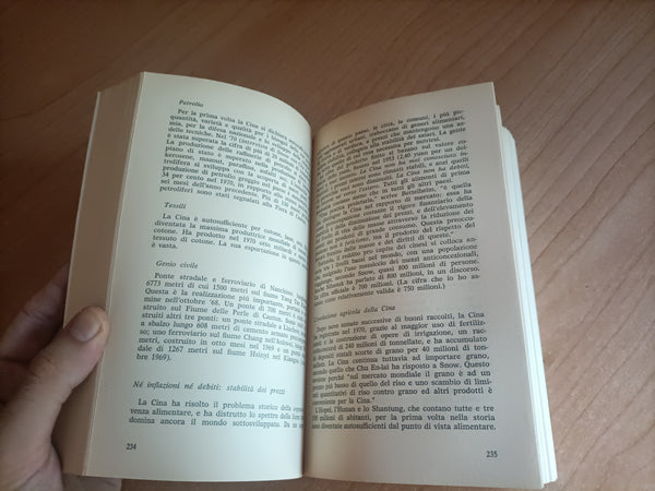 Dalla Cina. Dopo la rivoluzione culturale | Maria Antonietta Macciocchi - Feltrinelli