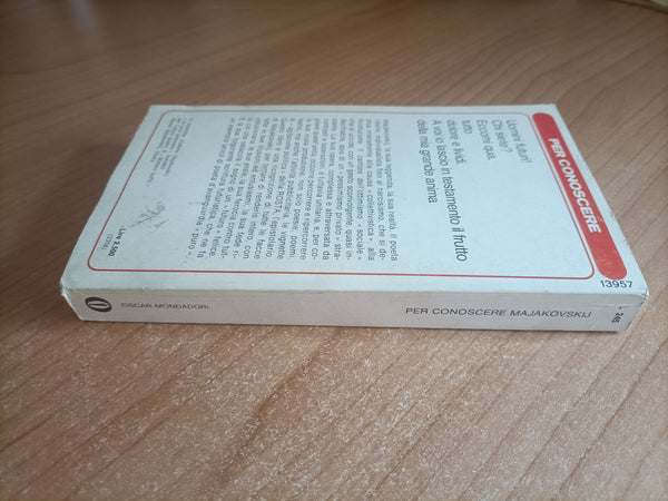 Majakovskij. Massimo poeta della rivoluzione | Giovanni Buttafava, a cura di - Mondadori