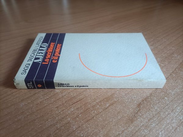 Lo scrittore e il potere | Nello Ajello - Laterza
