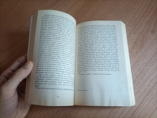 Cent’anni di solitudine | Gabriel Garcia Marquez - Mondadori