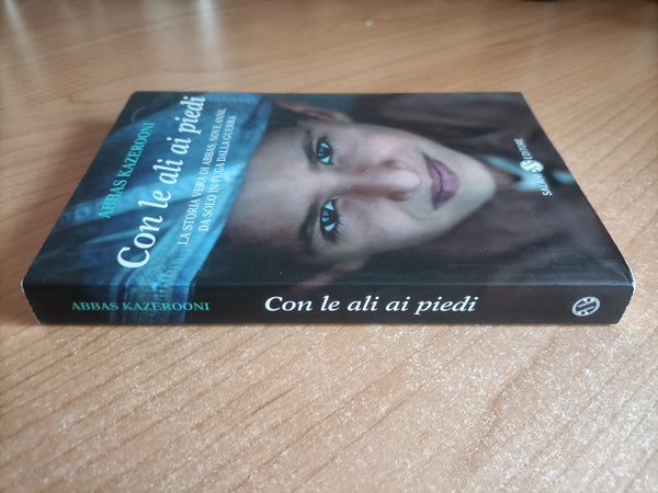Con le ali ai piedi | Abbas Kazerooni - Salani