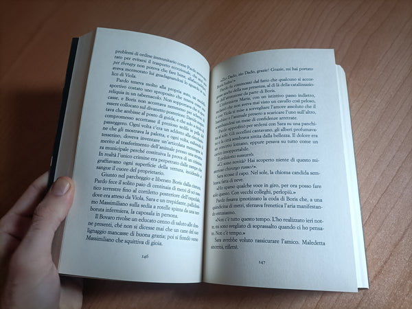 Gli occhi di Sara | Maurizio De Giovanni - Rizzoli
