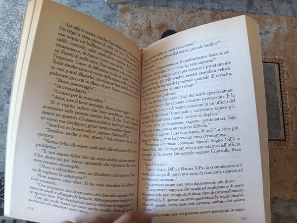 La neve se ne frega | Luciano Ligabue - Feltrinelli