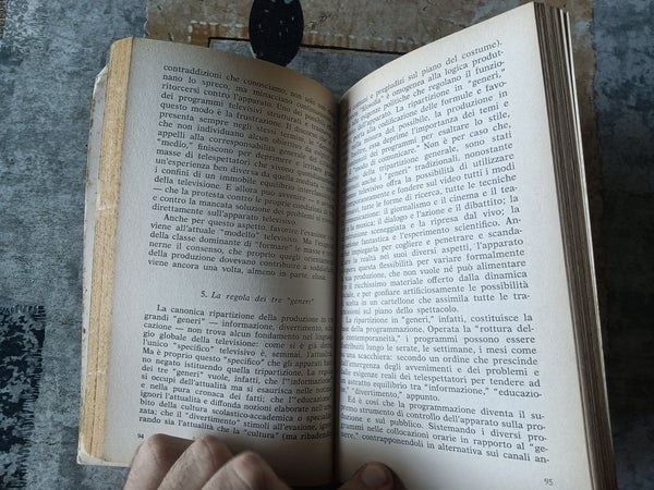 La televisione sprecata | Cesareo Giovanni - Feltrinelli