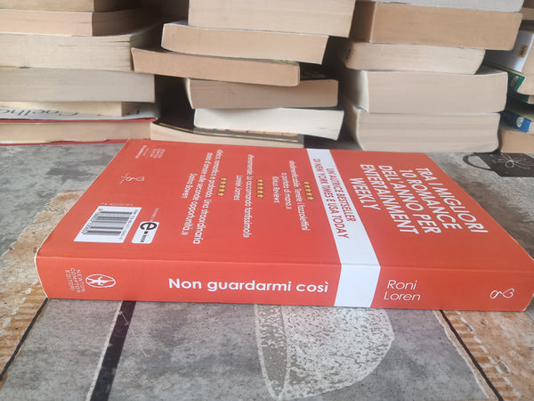 Non guardarmi così | Roni Loren