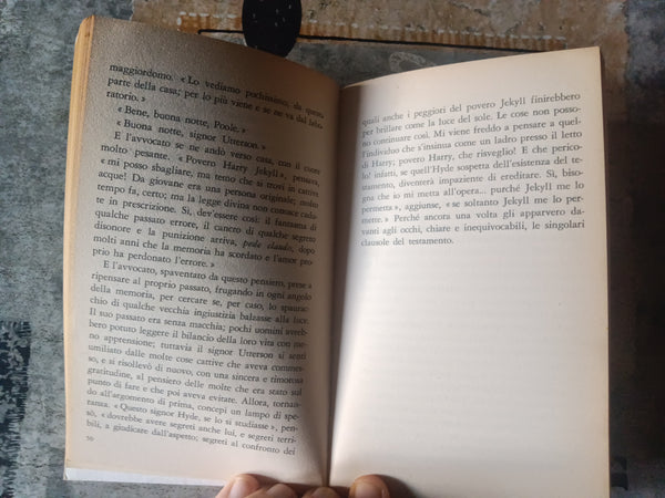 Lo strano caso del dottor Jekyll e del signor Hyde | Robert Louis Stevenson - Rizzoli