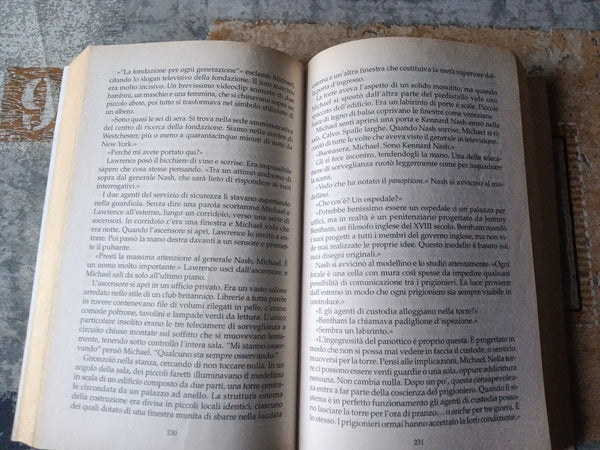 Il Viaggiatore | Hawks John Twelve - Mondadori