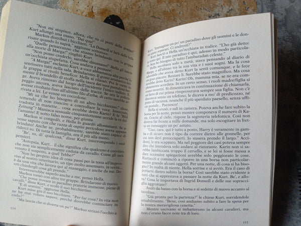 Parata di stalloni | Gaby Hauptmann - Feltrinelli
