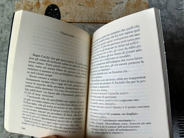 La pista di sabbia | Andrea Camilleri - Sellerio