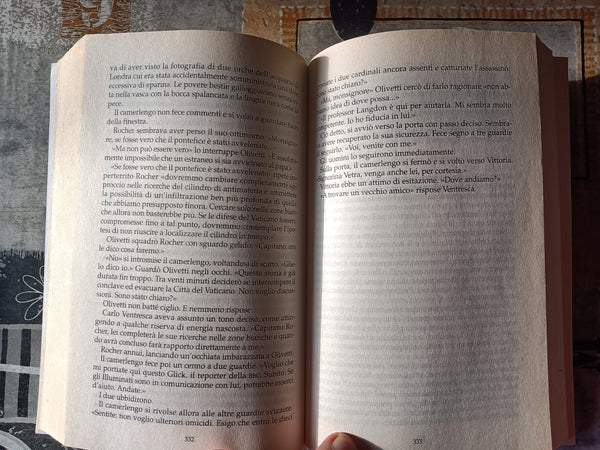 Angeli e demoni | Dan Brown - Mondadori