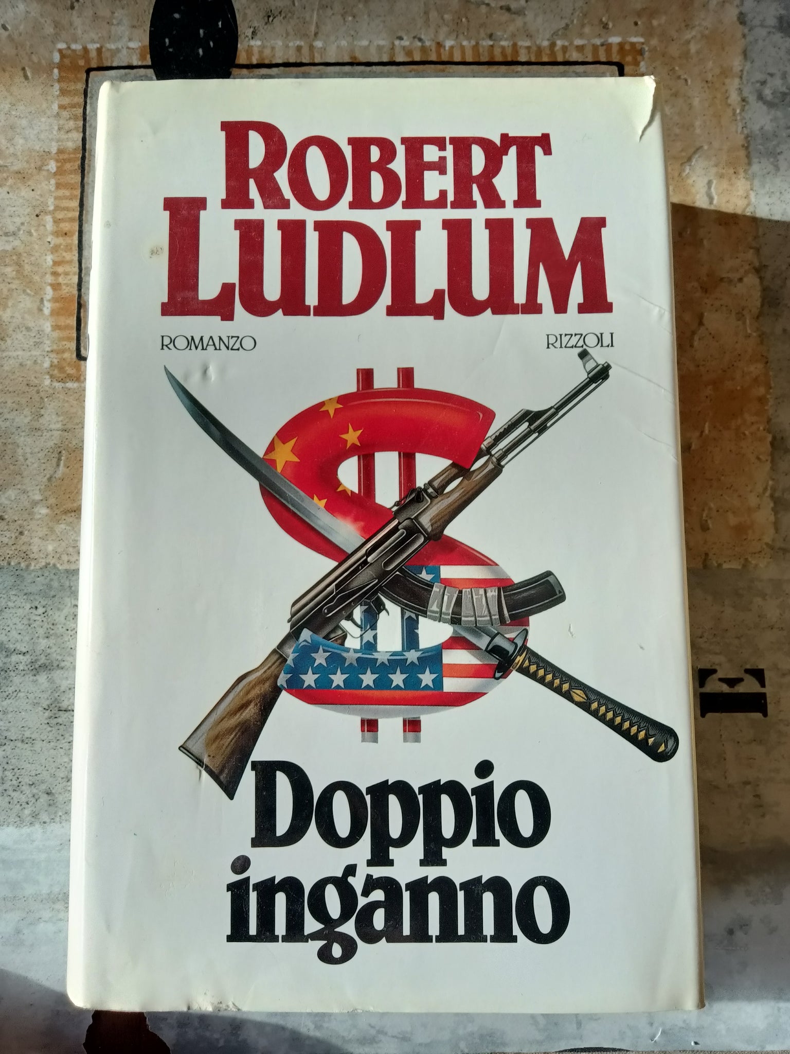 Doppio inganno | Robert Ludlum - Rizzoli