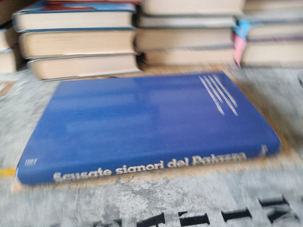 Scusate signori del palazzo | Alberto Bertuzzi