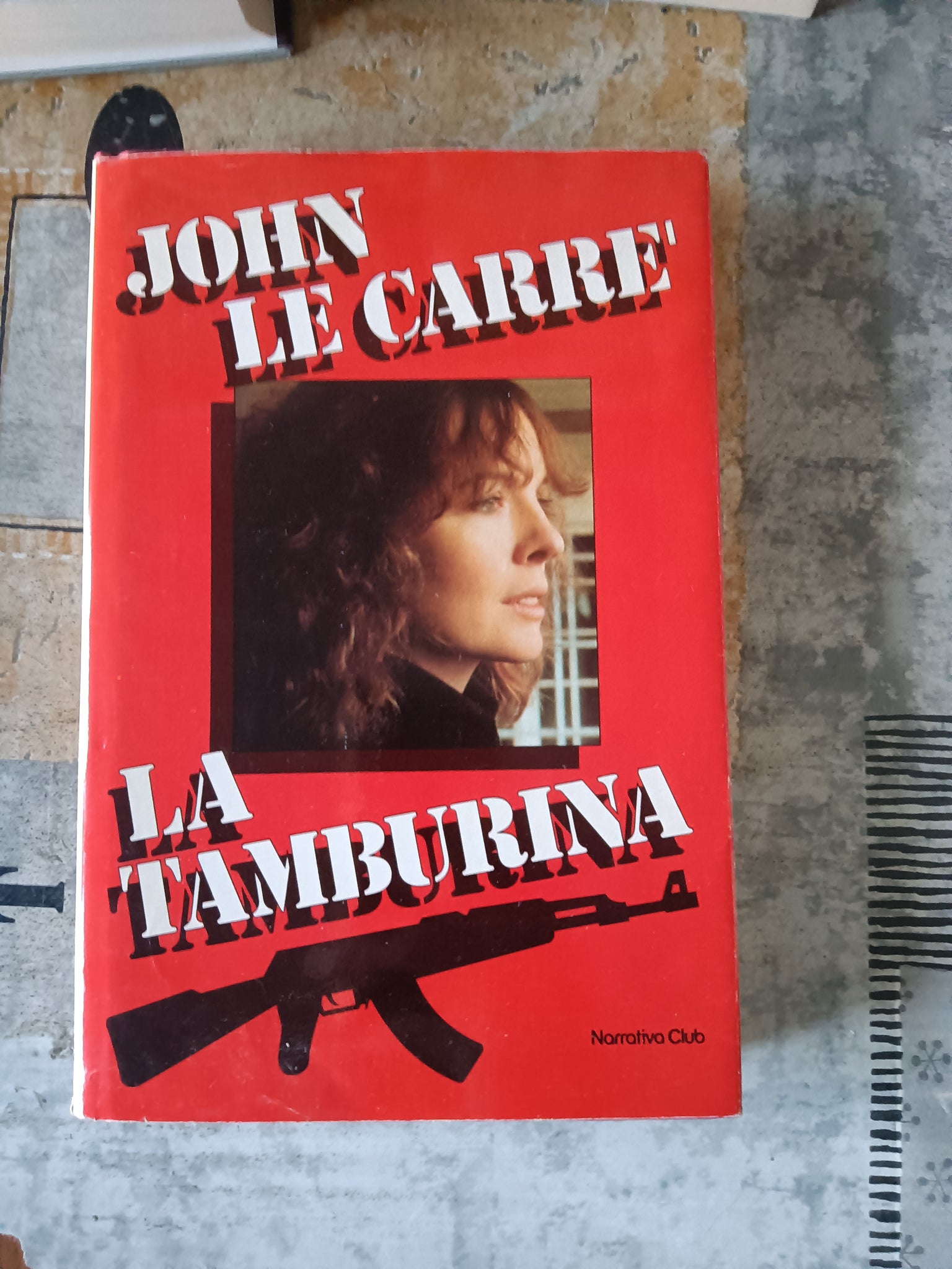 La tamburina | John Le Carre’ -  Mondadori