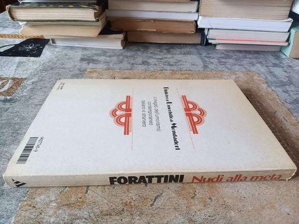Nudi alla meta | Giorgio Forattini - Mondadori