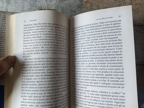 Perestrojka. Il nuovo pensiero per il nostro paese e per il mondo | Mikhail Gorbaciov