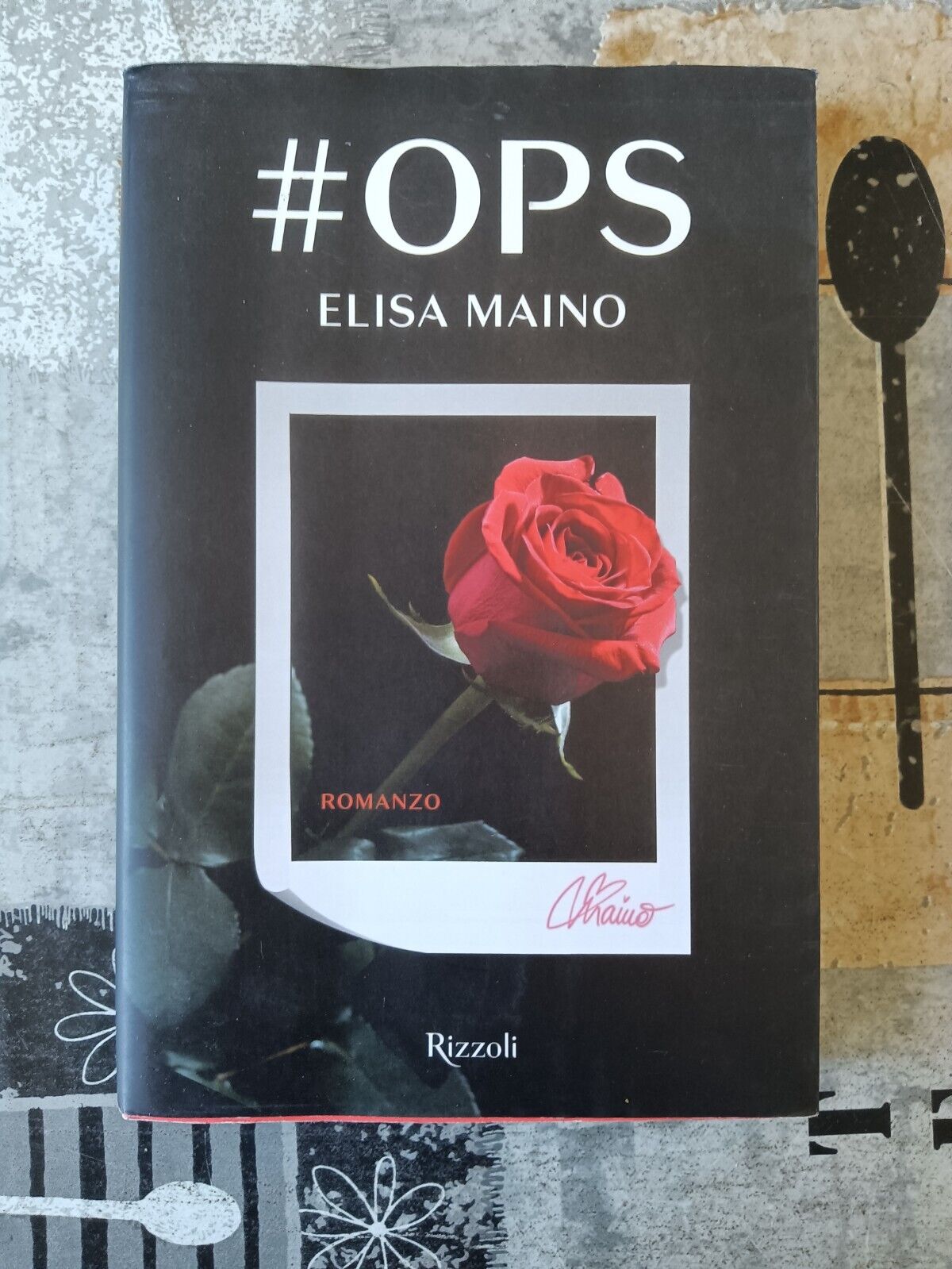 Ops  | Elisa Maino - Rizzoli